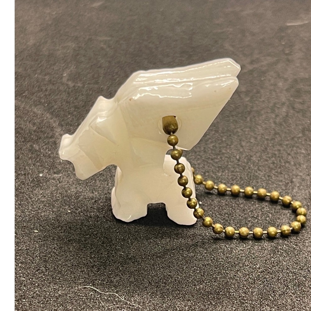 Vintage Carved White Onyx Alabaster Scottie Dog Figurine with Brass Chain 1.5in